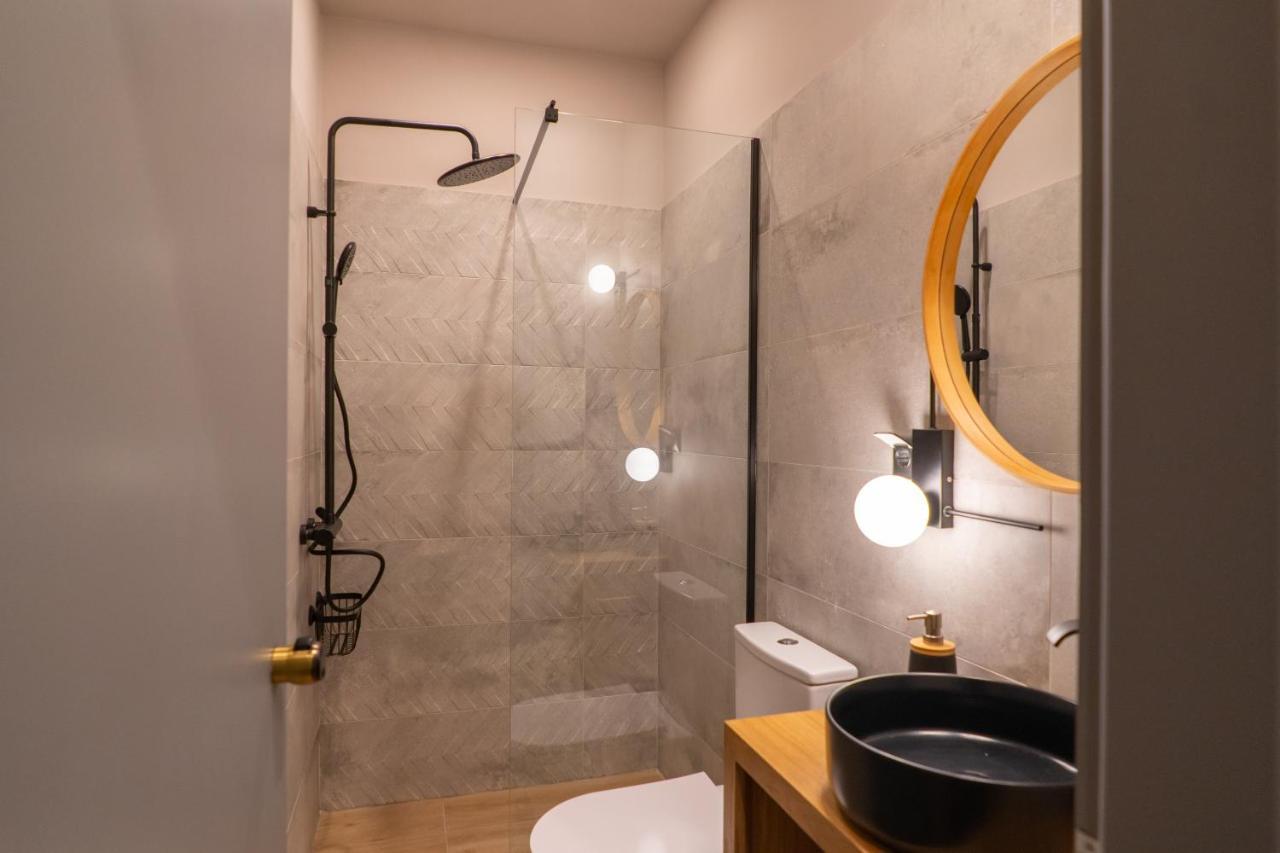 Villa Seafront Karma Luxury - An Escape From Reality Kato Gatzea Exterior foto